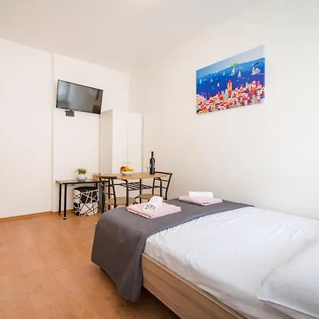 Apartment And 2 Walls