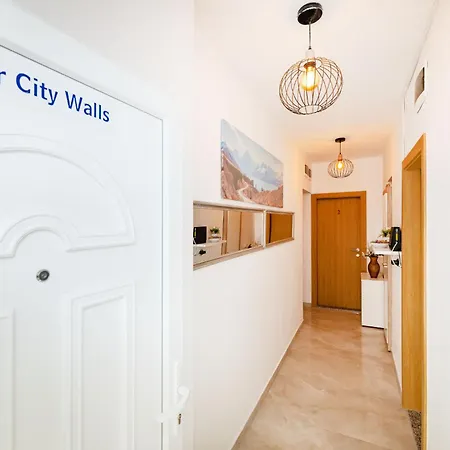 Apartamento And 2 Walls Zadar
