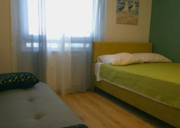 Appartement And 2 Walls Zadar